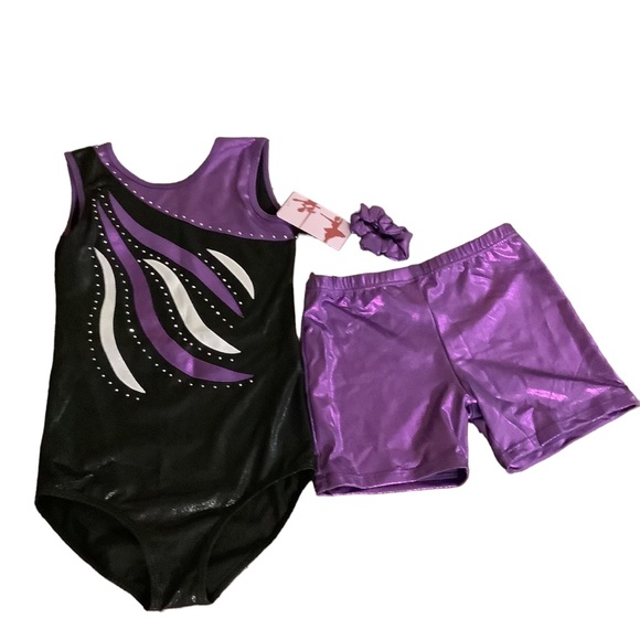 Other - Girls Sleeveless Leotard with shorts